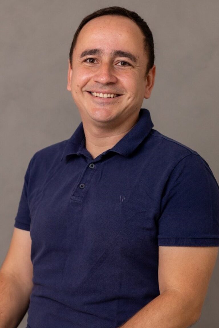 Volmer Lael Moura
