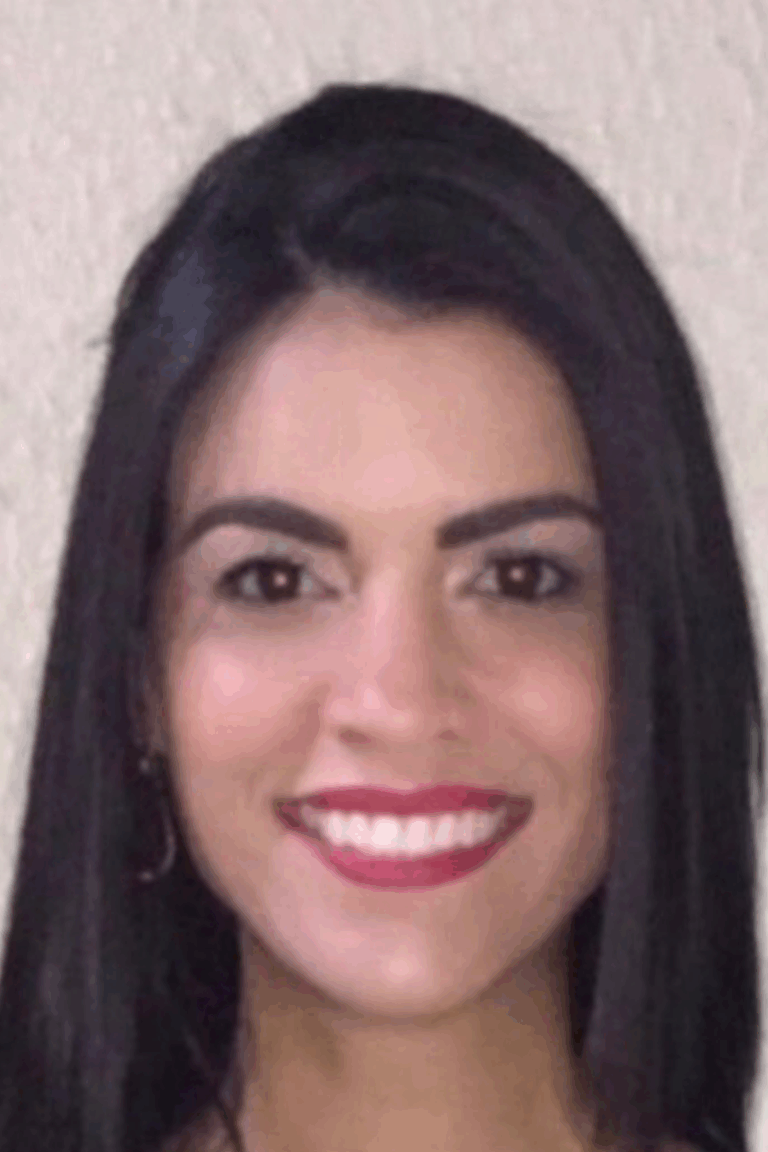 Ariana Tiradentes Santos