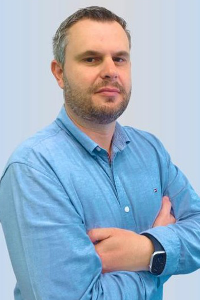 Dr. André Wajner