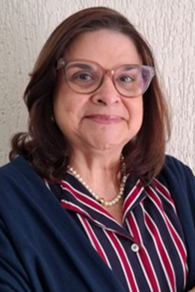 Marcia Molina