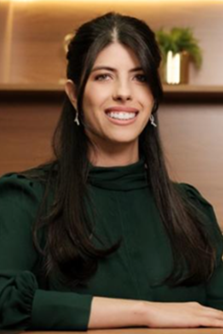 Ana Carolina Pazeto Garcez